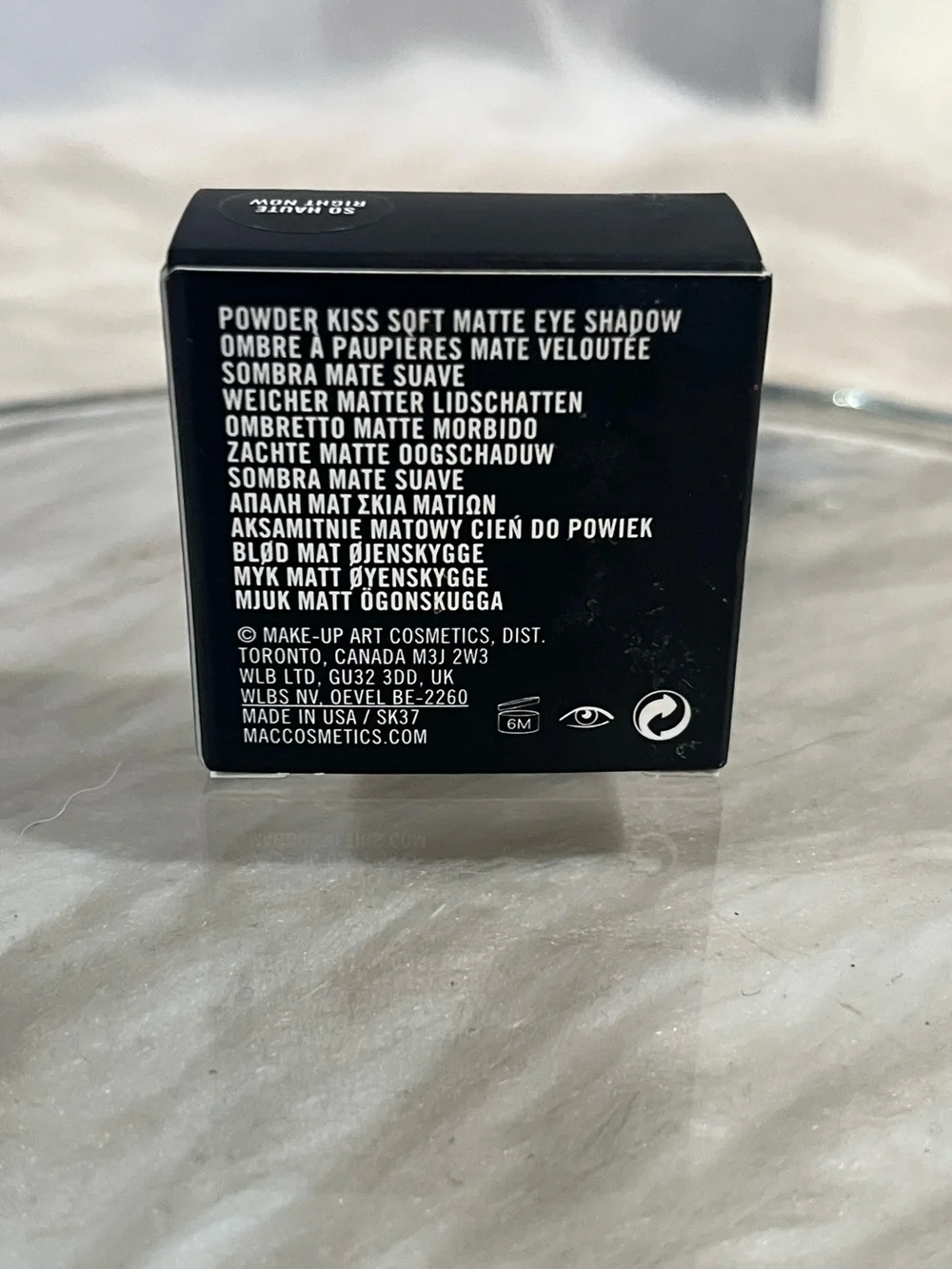 NEW MAC Cosmetics So Haute Right Now Powder Kiss Soft Matte Pigmented Eyeshadow